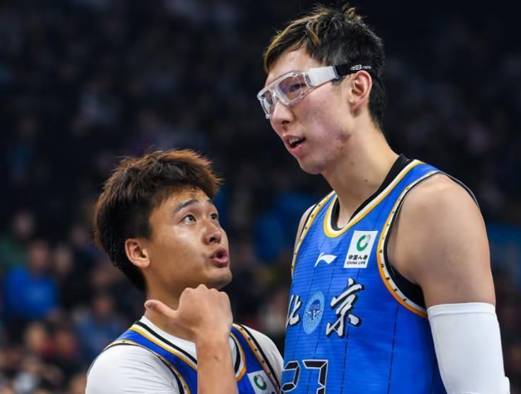 IM电竞-周琦：去年赵睿第一选择不是北京首钢，而是南方某球队